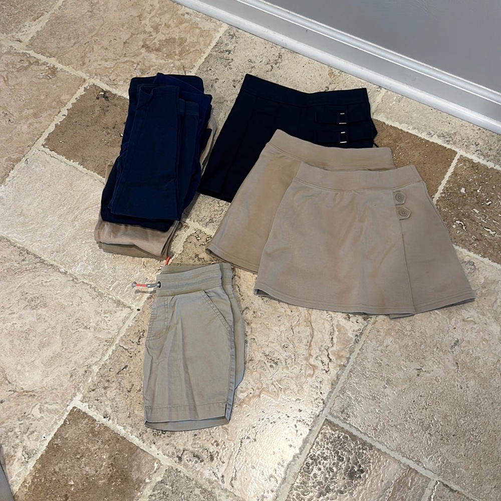 Lot of uniform bottoms